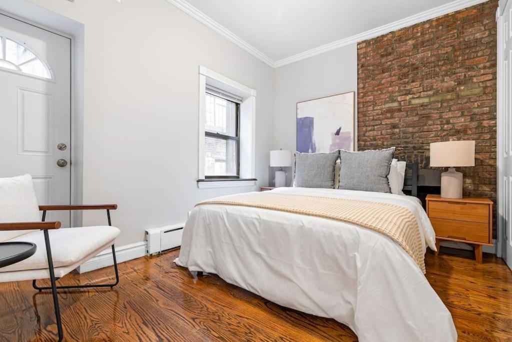 Gorgeous & Bright 3Bdr & 1Bth In Midtown Manhattan New York Exterior photo